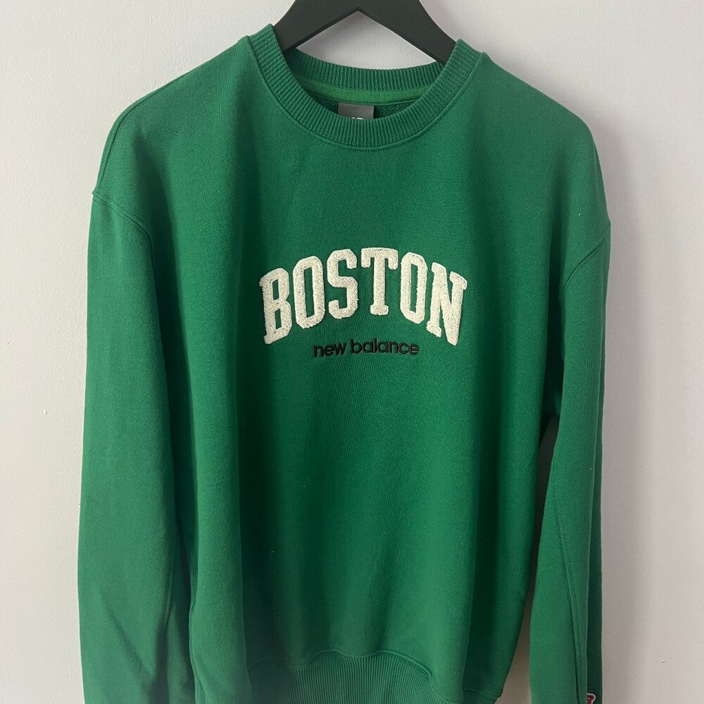 New Balance Boston Celtics Sweatshirt Mens Size S -  1 of 50 Promo